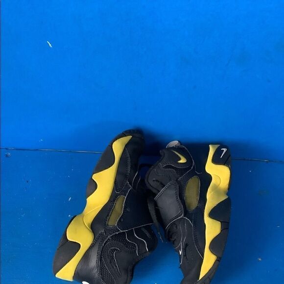 DS Nike Air Speed Turf GS YELLOW BLACK STEELERS Size 13c(17cm) 535736-071 - Picture 4 of 8